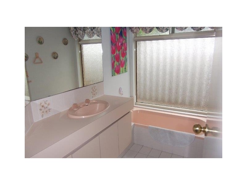 12 Link Way, Cooloongup WA 6168