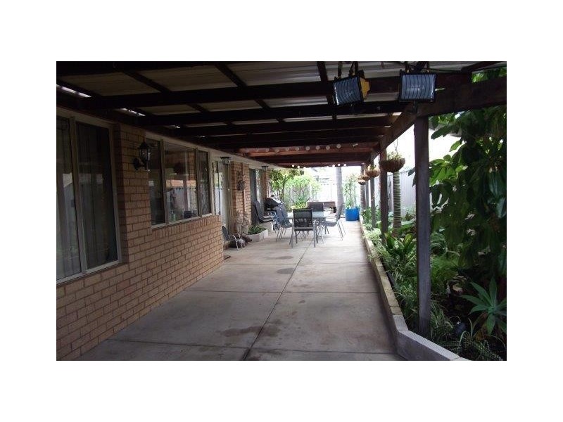 12 Link Way, Cooloongup WA 6168