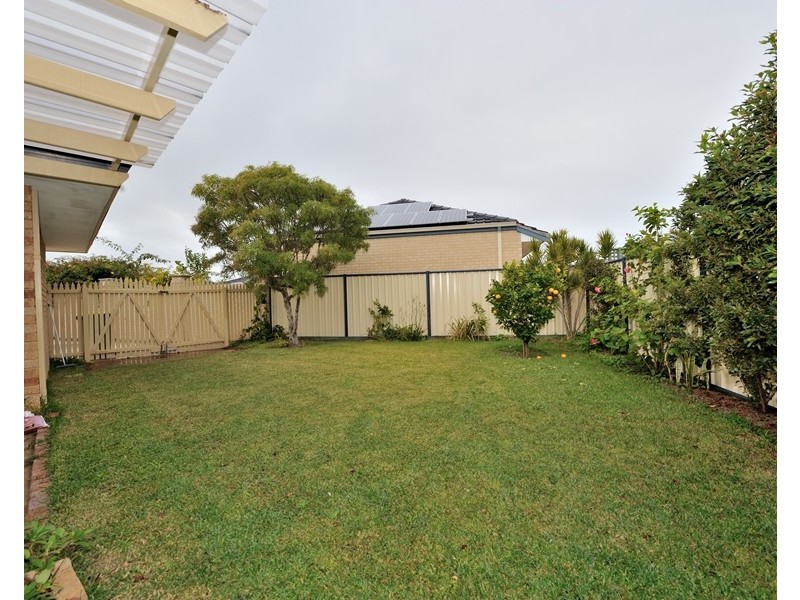 7 Mildura Place, Rockingham WA 6168