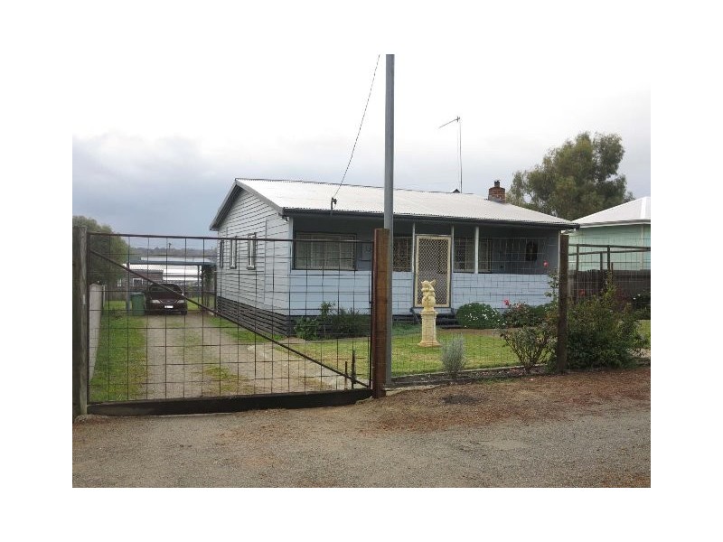 77 Fox Street, Narrogin WA 6312