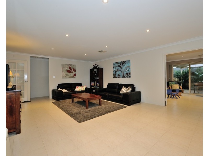 65 Lemon Gum Drive, Baldivis WA 6171