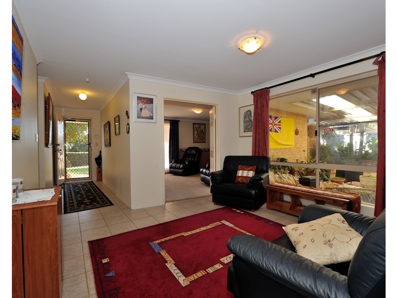 14 Anjou Green, Port Kennedy WA 6172