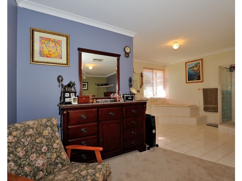 14 Anjou Green, Port Kennedy WA 6172