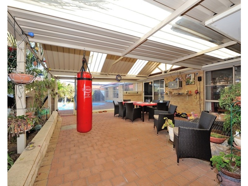 14 Anjou Green, Port Kennedy WA 6172