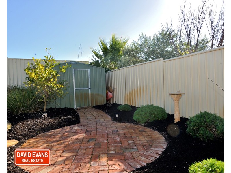 40 Greeson Parkway, Secret Harbour WA 6173