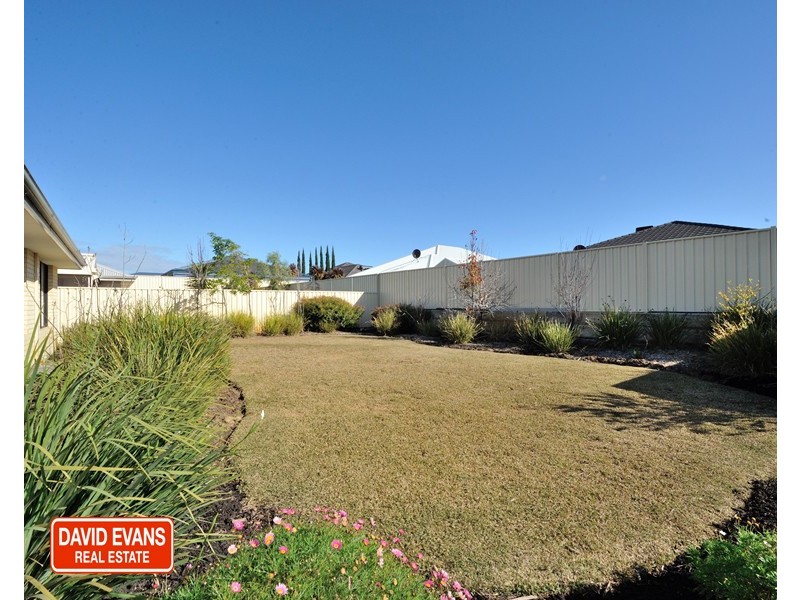 40 Greeson Parkway, Secret Harbour WA 6173