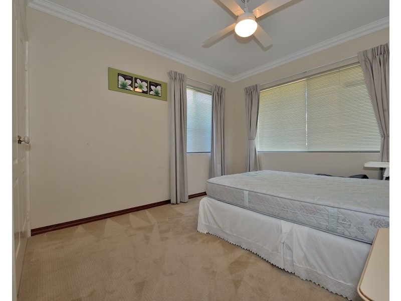 5 Bell Street, Rockingham WA 6168