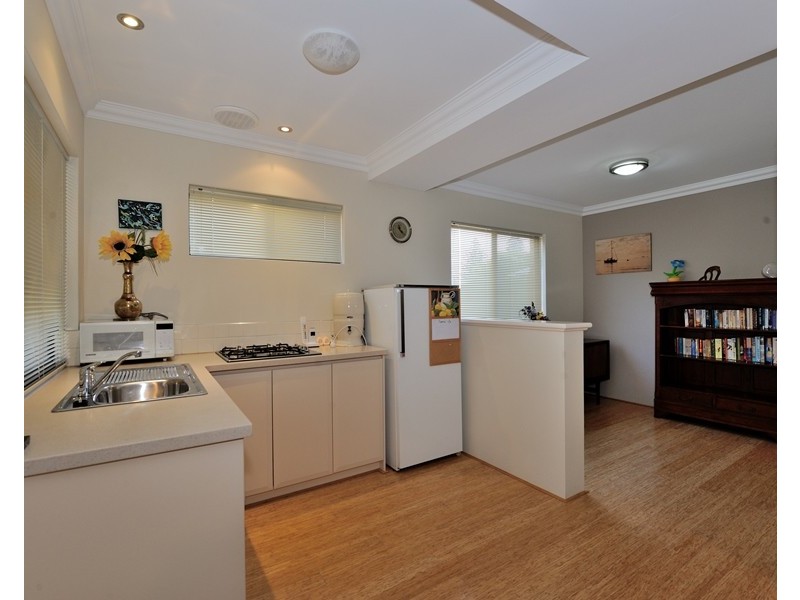 5 Bell Street, Rockingham WA 6168