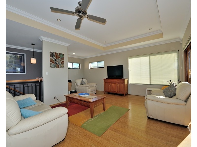 5 Bell Street, Rockingham WA 6168