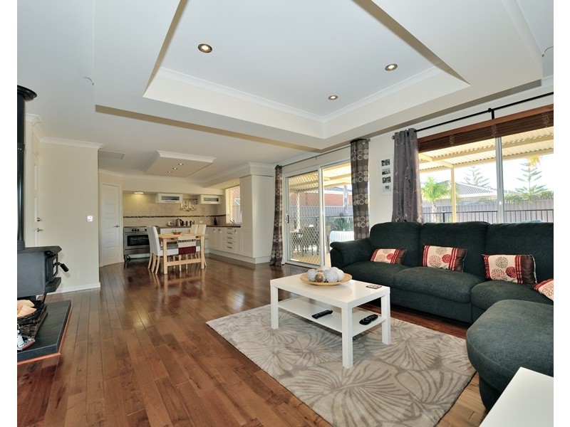 19 St Cloud Way, Port Kennedy WA 6172