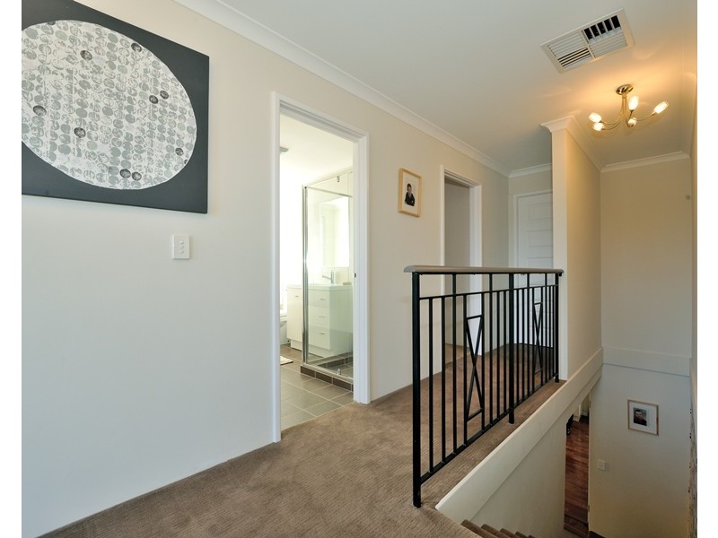 19 St Cloud Way, Port Kennedy WA 6172