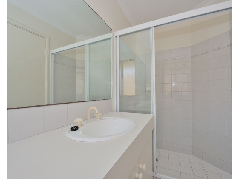 13 Farrington Street, Warnbro WA 6169