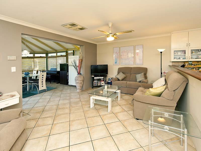 88 Silversmith Street, Wellard WA 6170