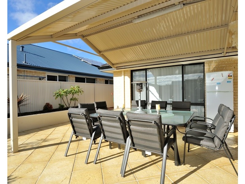 3 Whitemoss Turn, Waikiki WA 6169