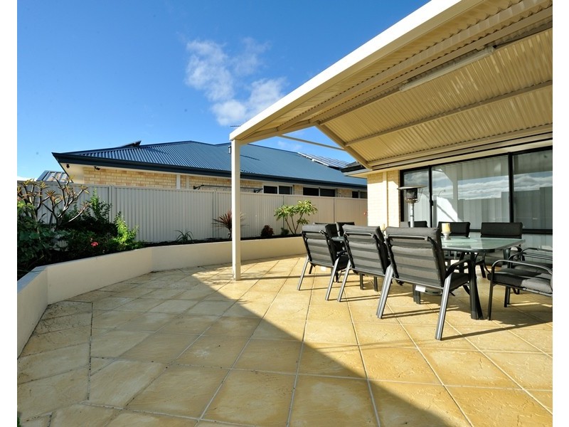 3 Whitemoss Turn, Waikiki WA 6169