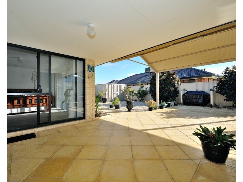 3 Whitemoss Turn, Waikiki WA 6169