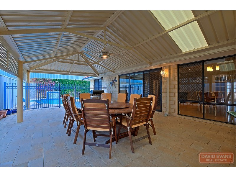 18 Tillery Way, Secret Harbour WA 6173