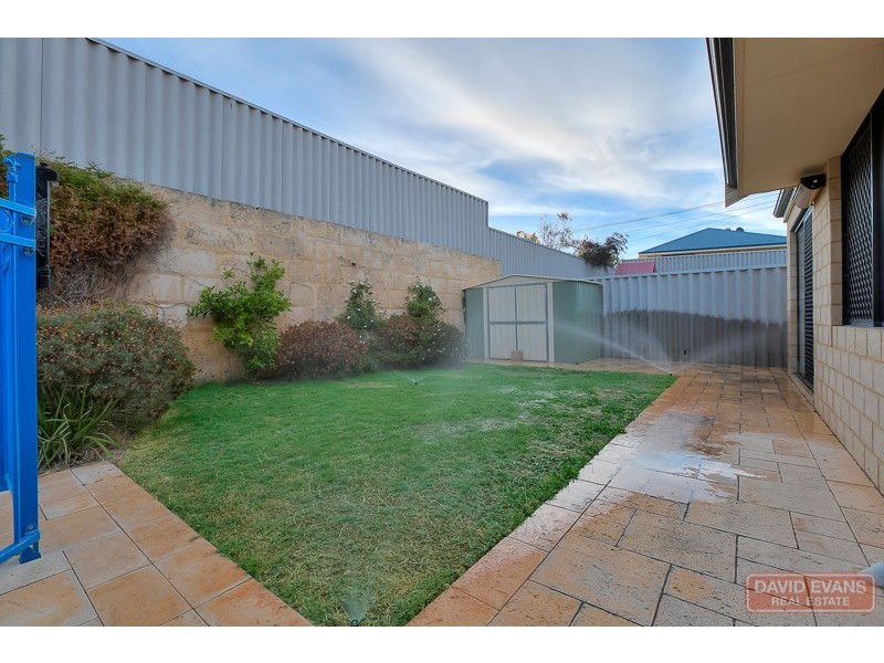 18 Tillery Way, Secret Harbour WA 6173