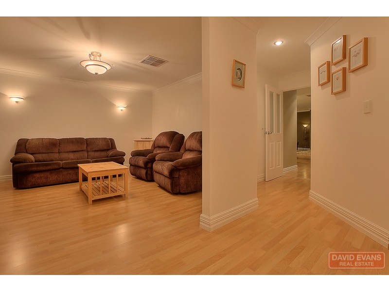 18 Tillery Way, Secret Harbour WA 6173