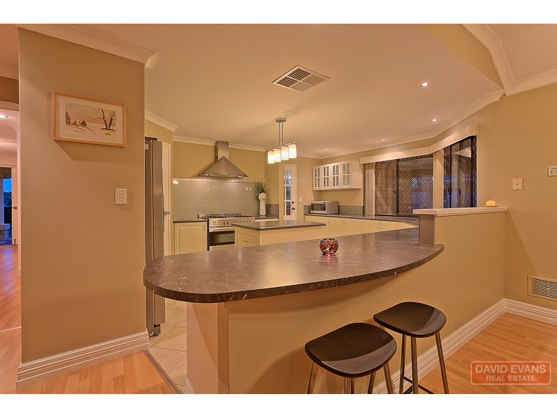 18 Tillery Way, Secret Harbour WA 6173