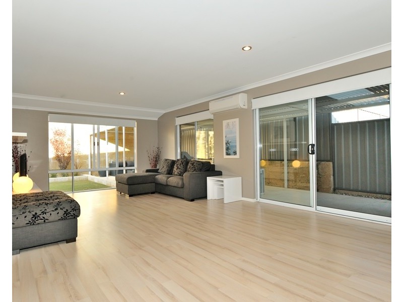 4 Cervantes Avenue, Baldivis WA 6171