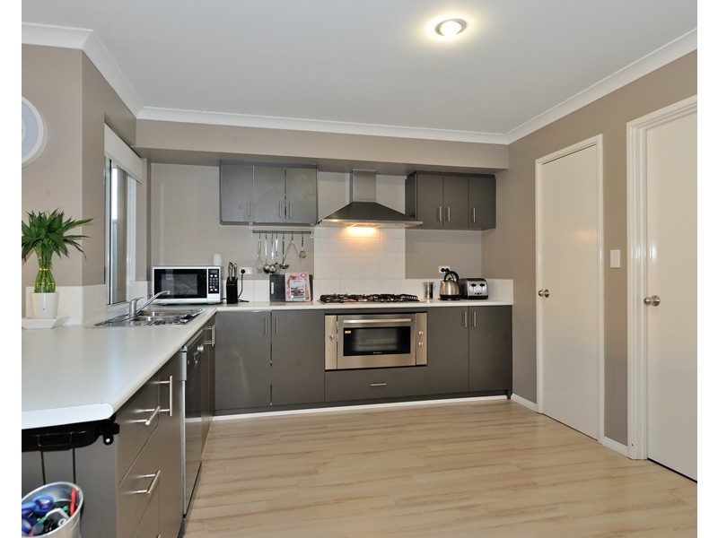 4 Cervantes Avenue, Baldivis WA 6171