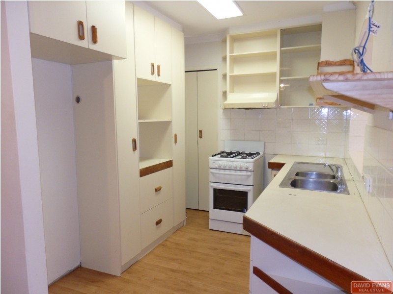 94 Calume Street, Hillman WA 6168