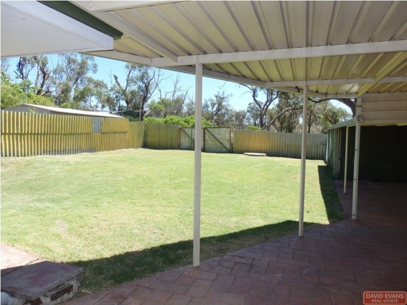 94 Calume Street, Hillman WA 6168