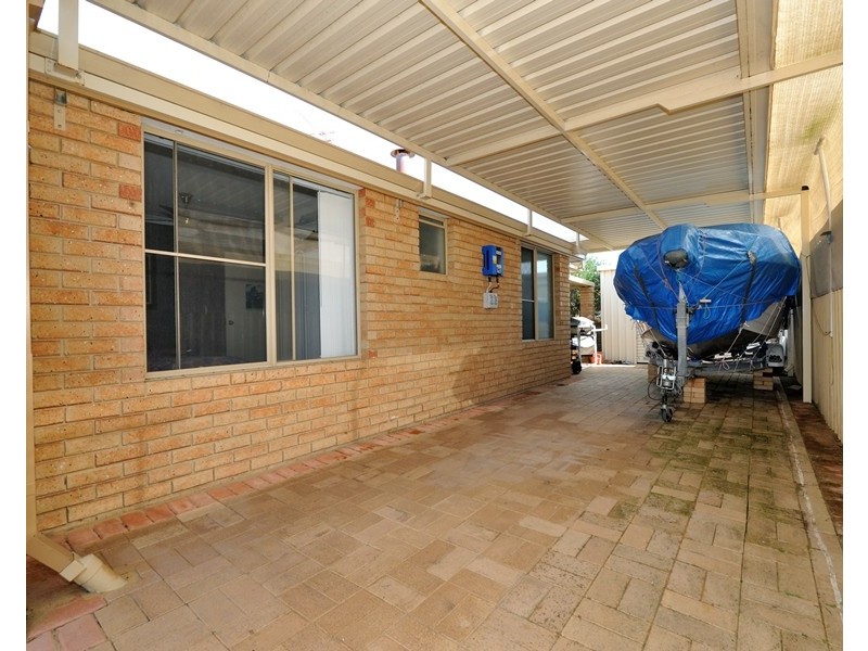 4 Cutlass Place, Safety Bay WA 6169