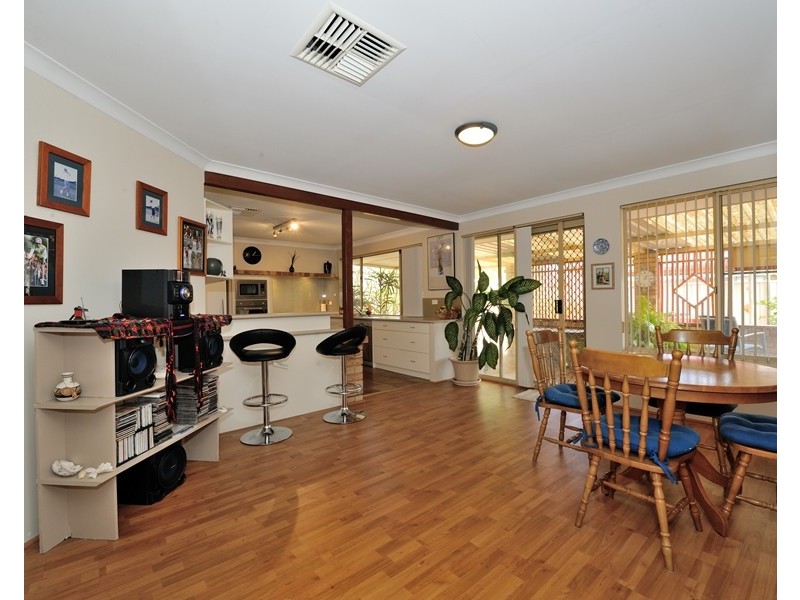 4 Cutlass Place, Safety Bay WA 6169