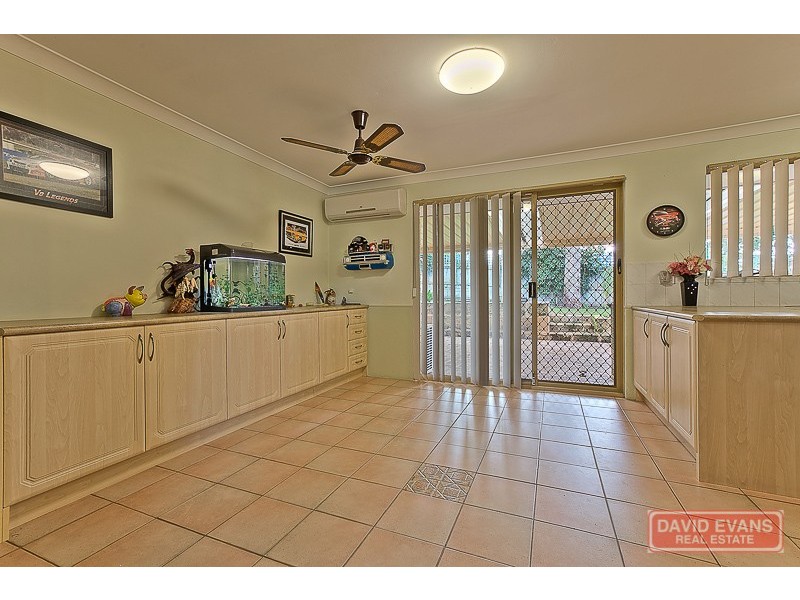 28 Judges Gardens, Leda WA 6170