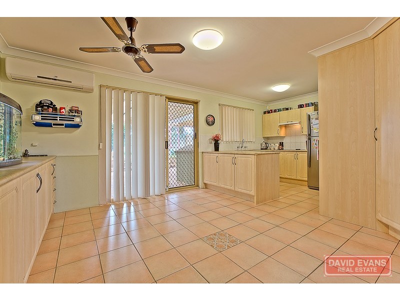 28 Judges Gardens, Leda WA 6170