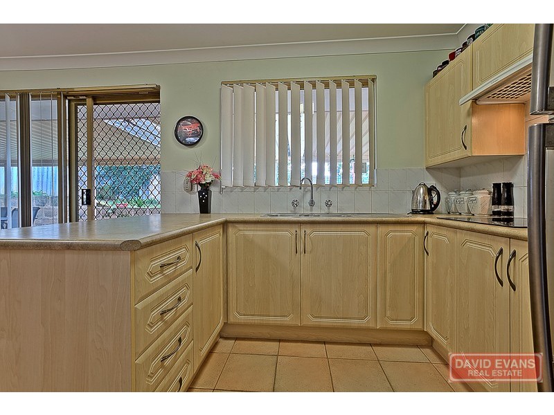28 Judges Gardens, Leda WA 6170