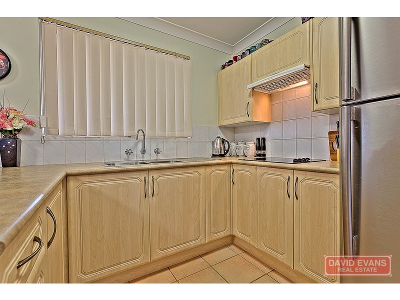 28 Judges Gardens, Leda WA 6170