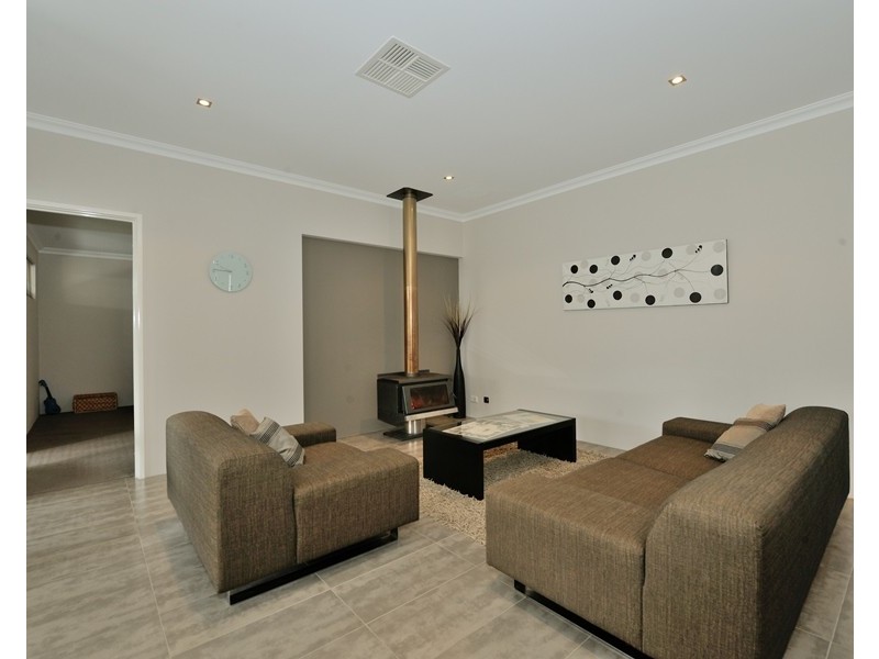 6 Pavonia Parade, Baldivis WA 6171