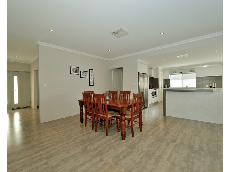 6 Pavonia Parade, Baldivis WA 6171