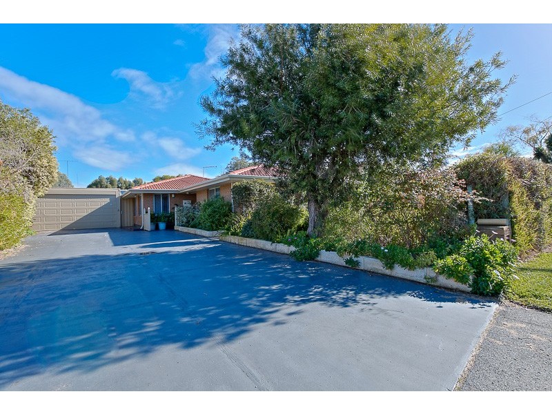 23 Heaton Way, Safety Bay WA 6169