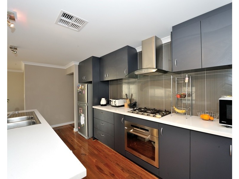 6 Remembrance Drive, Baldivis WA 6171