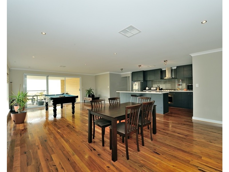 6 Remembrance Drive, Baldivis WA 6171