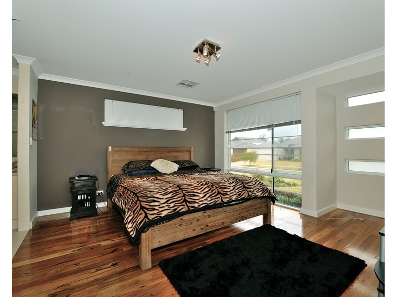 6 Remembrance Drive, Baldivis WA 6171