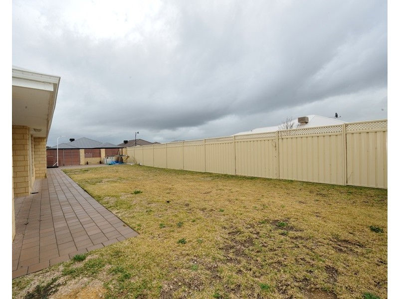 6 Remembrance Drive, Baldivis WA 6171