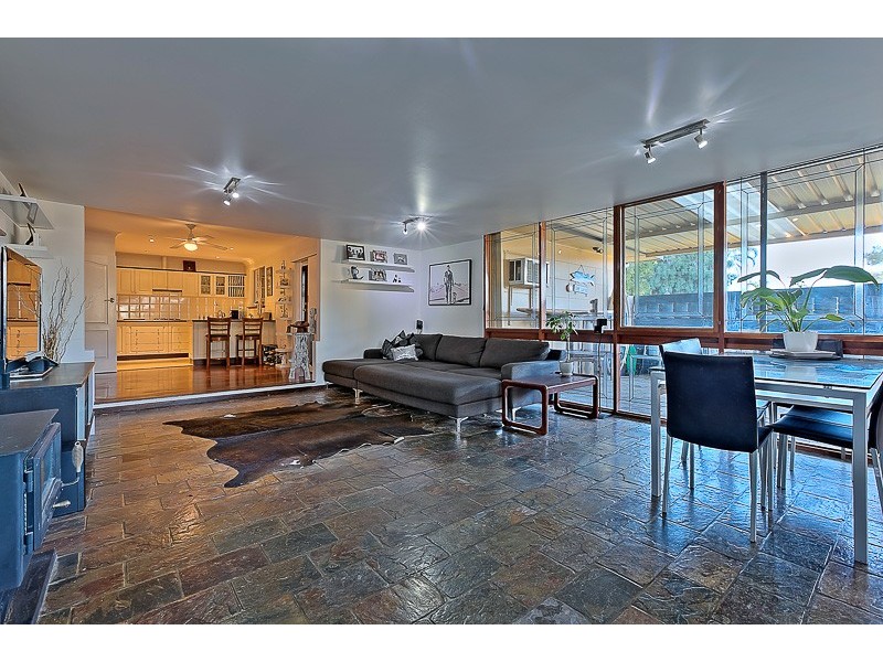 2 Gosforth Court, Safety Bay WA 6169