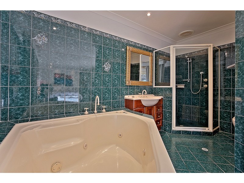 2 Gosforth Court, Safety Bay WA 6169