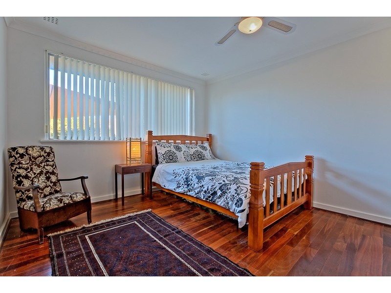 2 Gosforth Court, Safety Bay WA 6169