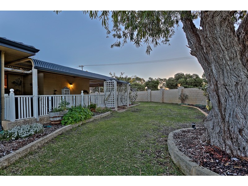 2 Gosforth Court, Safety Bay WA 6169