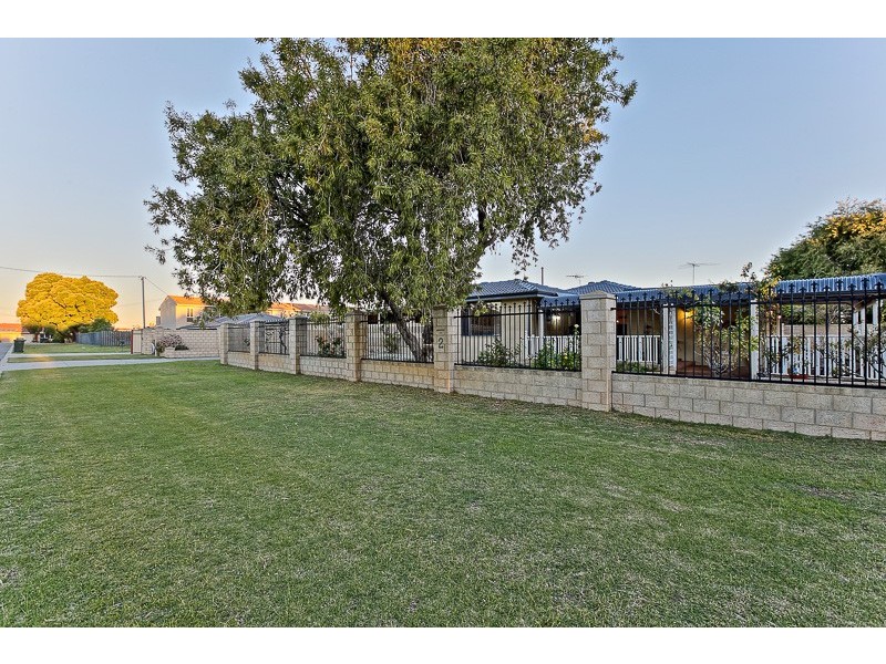 2 Gosforth Court, Safety Bay WA 6169