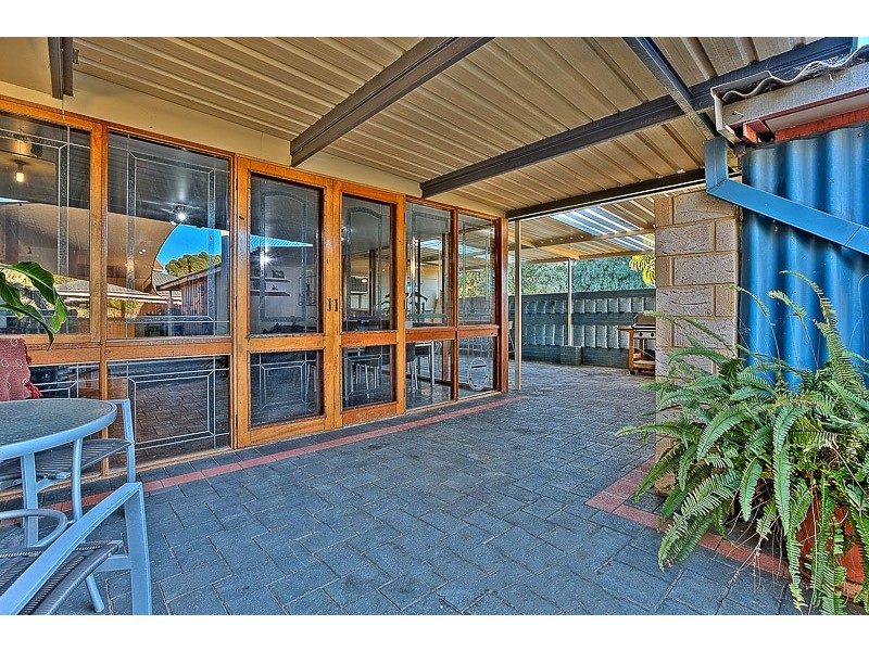 2 Gosforth Court, Safety Bay WA 6169