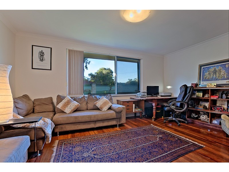 2 Gosforth Court, Safety Bay WA 6169