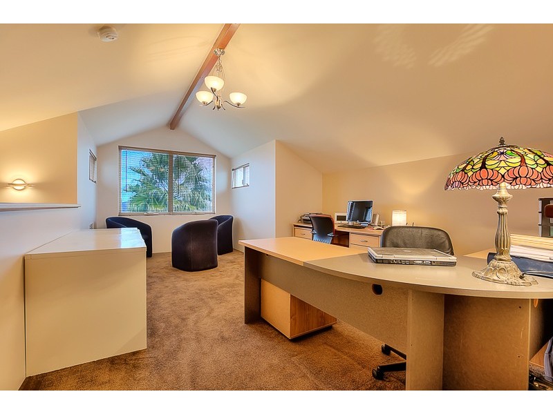 17 Pastrana Crescent, Port Kennedy WA 6172