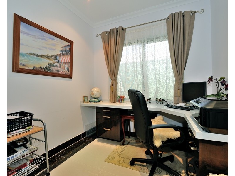 4 State Place, Baldivis WA 6171